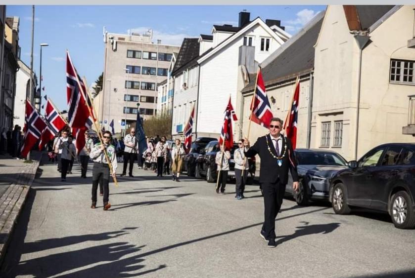 Koselig Leilighet I Narvik Sentrum 5 Soveplasser Gratis Parkering Og Gratis Internett Esterno foto