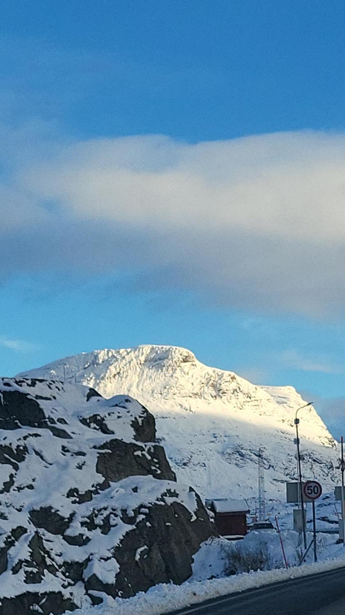 Koselig Leilighet I Narvik Sentrum 5 Soveplasser Gratis Parkering Og Gratis Internett Esterno foto